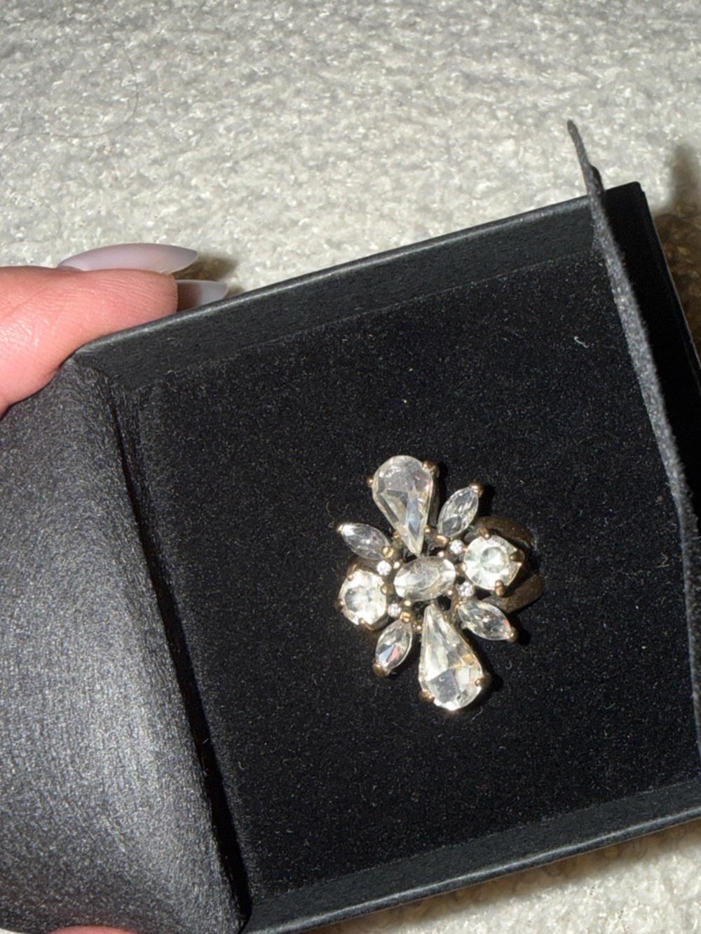 Crystal Floral Cluster Ring  - Clear gold size 7